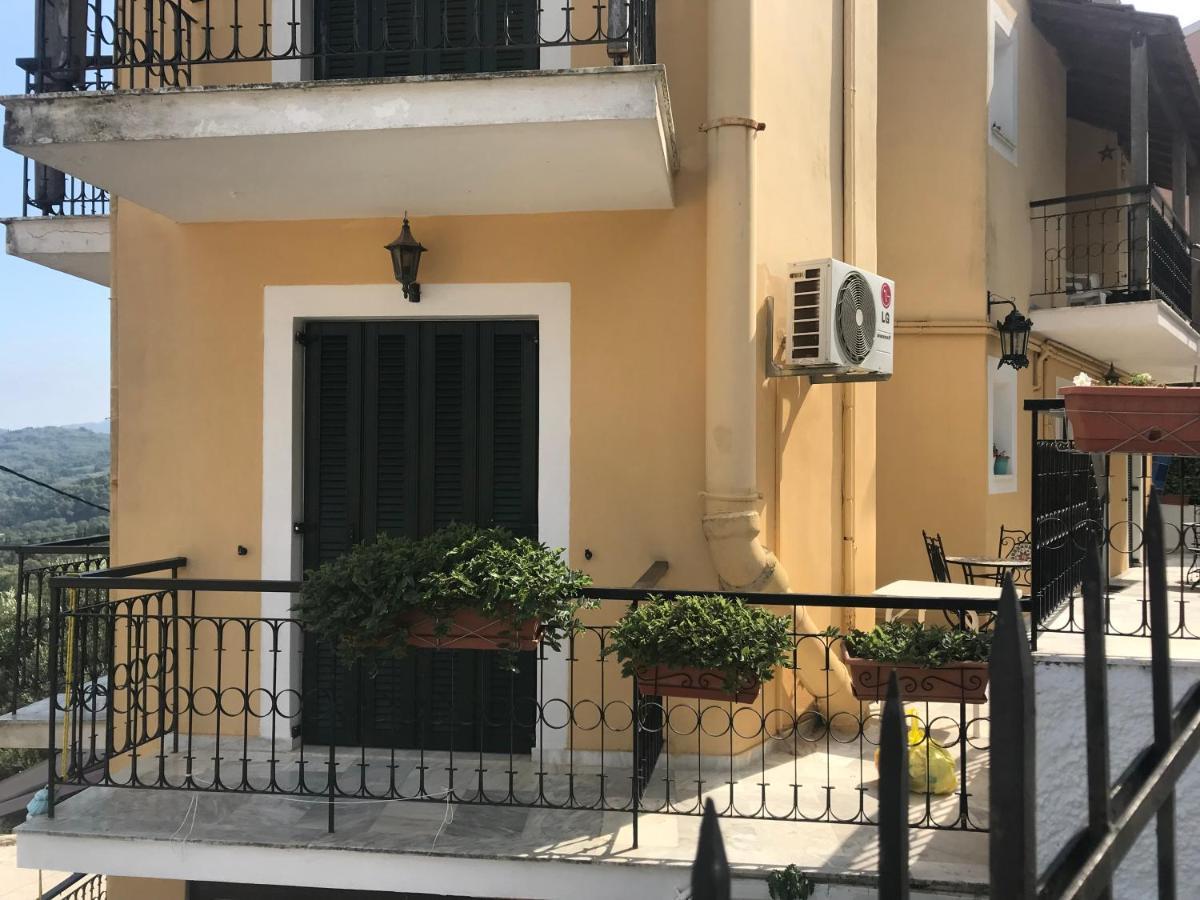 Schönes Familienappartement in Pelekas, Corfu mit Meerblick Exterior foto